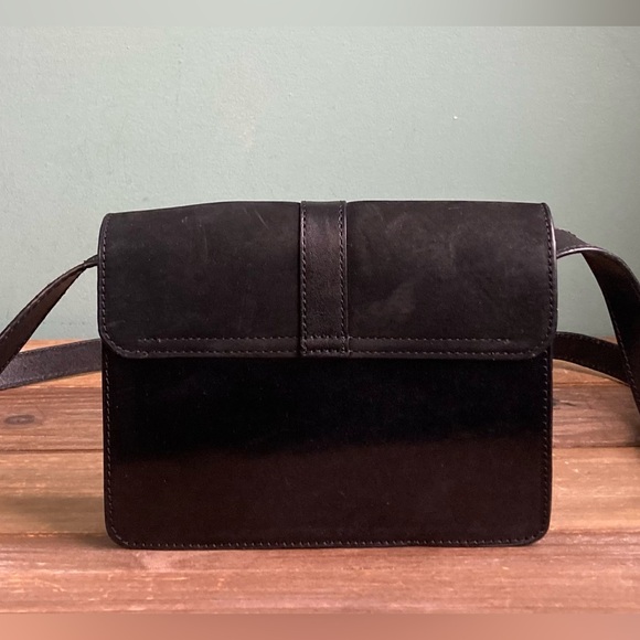 & Other Stories Ring Suede and Leather Crossbody Bag - Picture 3 of 11